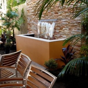 Stacked Stone Wall with Sheer Descent